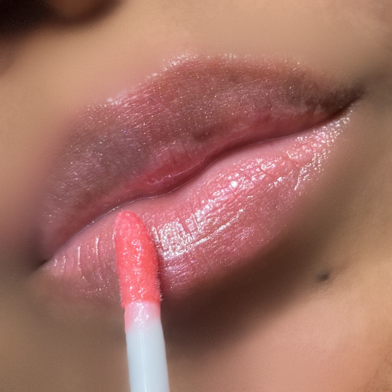 MBV Pink Lip Gloss Mini | Lotus - Made By Valencia 